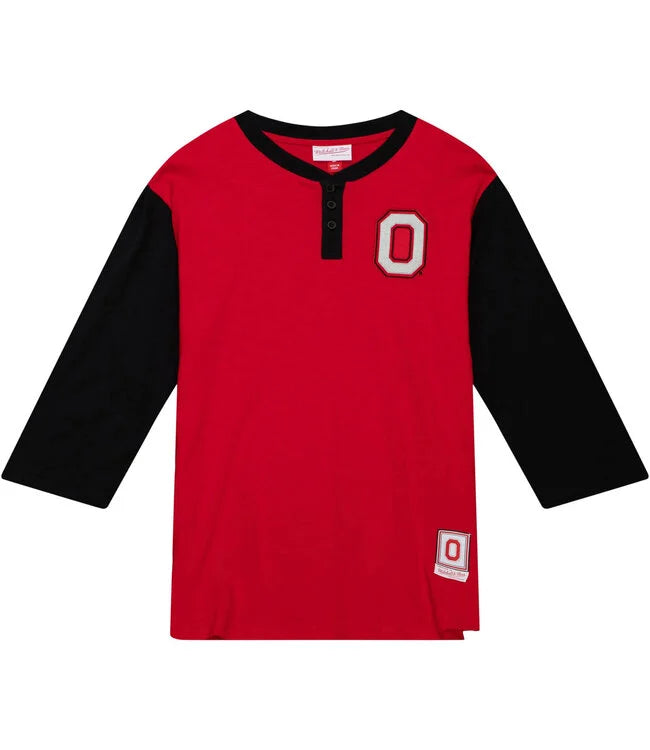 Mitchell y Ness Camiseta henley Mitchell y Ness  con estampado de slub legendario de Ohio State Buckeyes